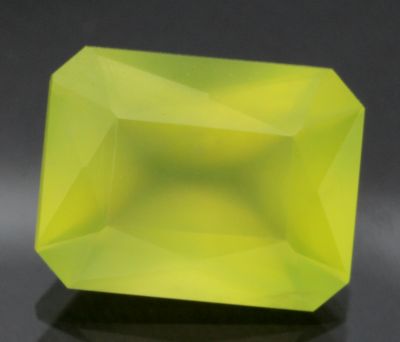 vesuvianite348milkyGreenishYellowAkhtarandaYakutiaRussia